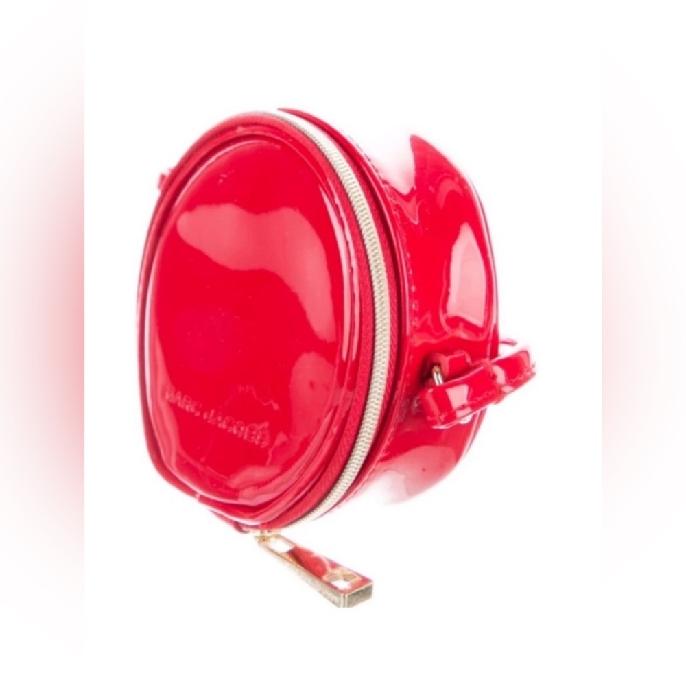 MARC JACOBS Mini 4" Red Patent Leather Crossbody Round Circle Canteen Bag NWT - Picture 5 of 12